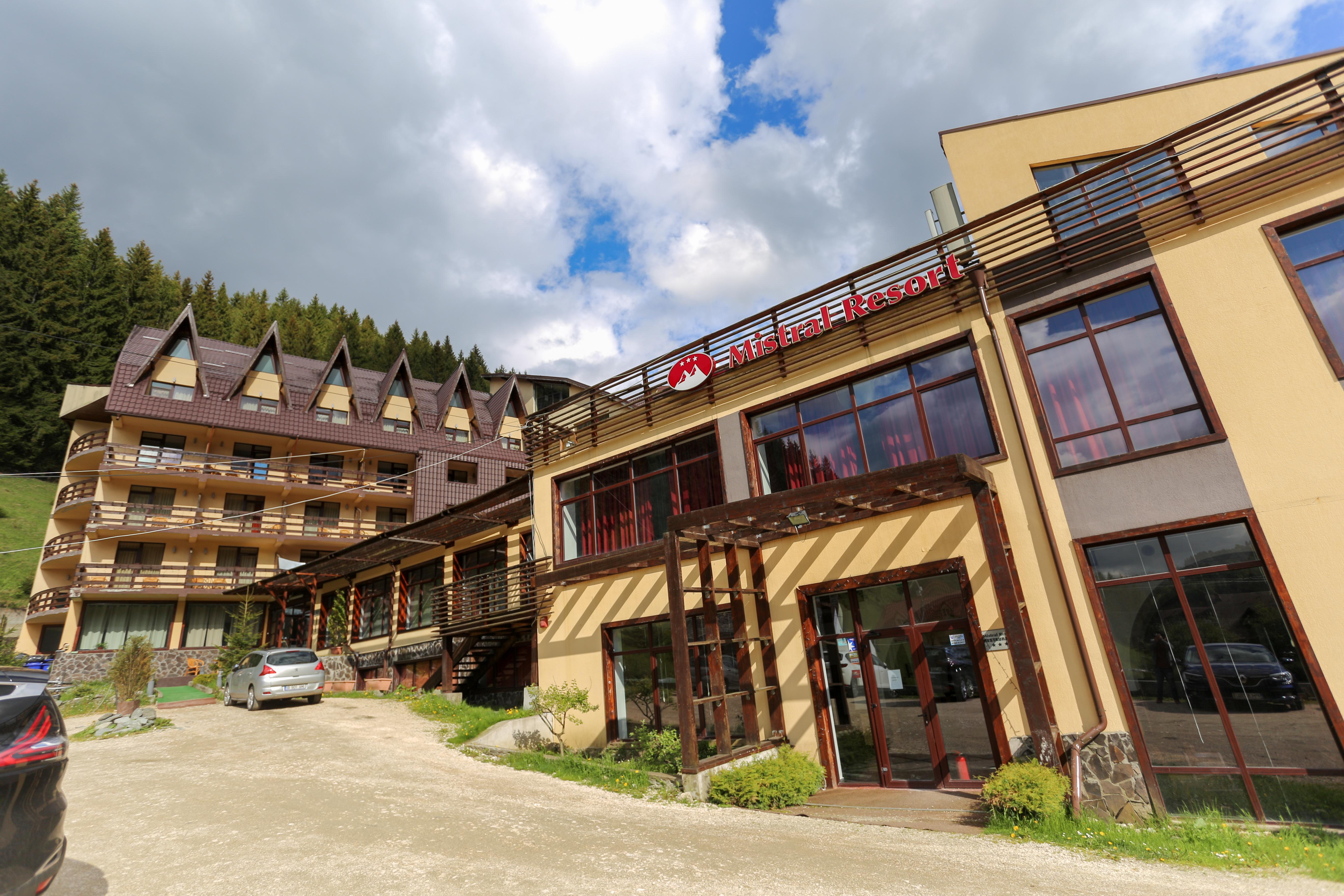 Mistral Resort Moeciu De Sus Zewnętrze zdjęcie