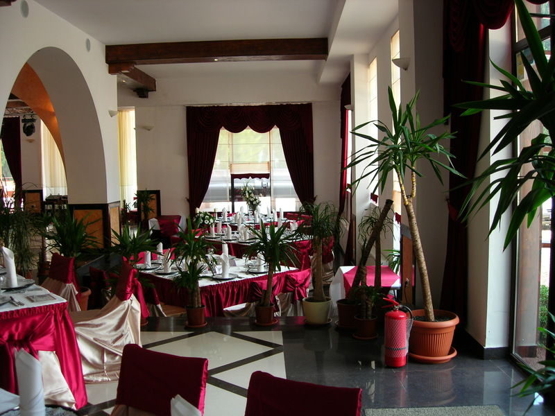 Mistral Resort Moeciu De Sus Zewnętrze zdjęcie