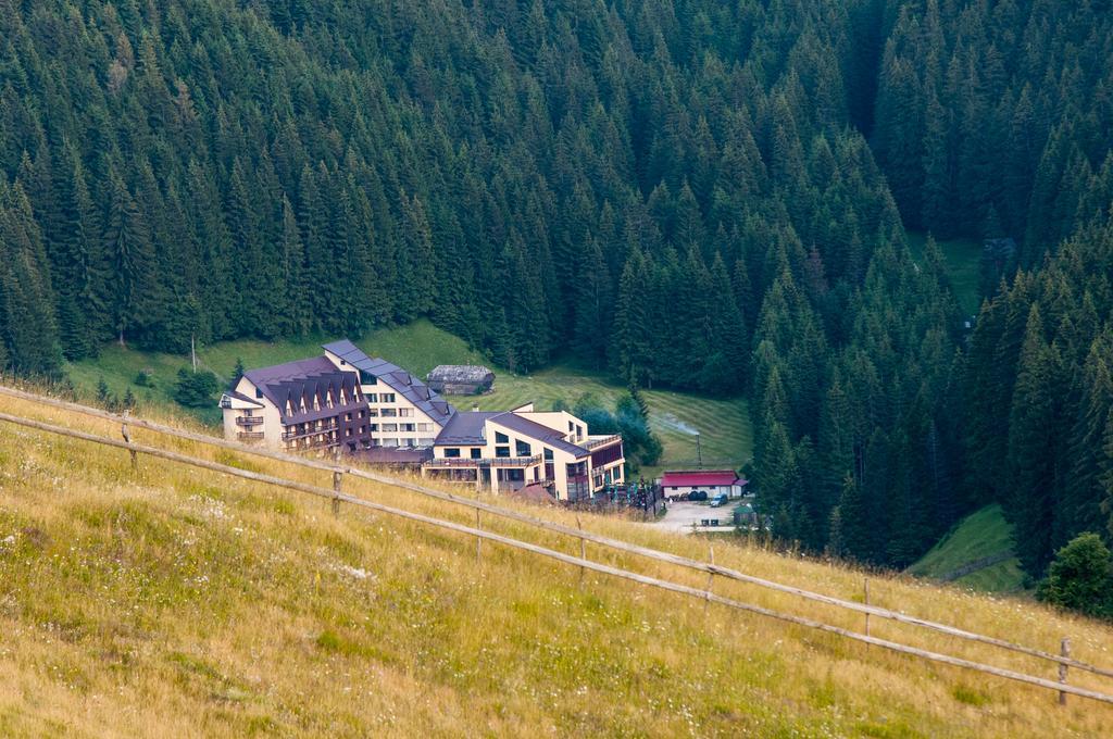 Mistral Resort Moeciu De Sus Zewnętrze zdjęcie