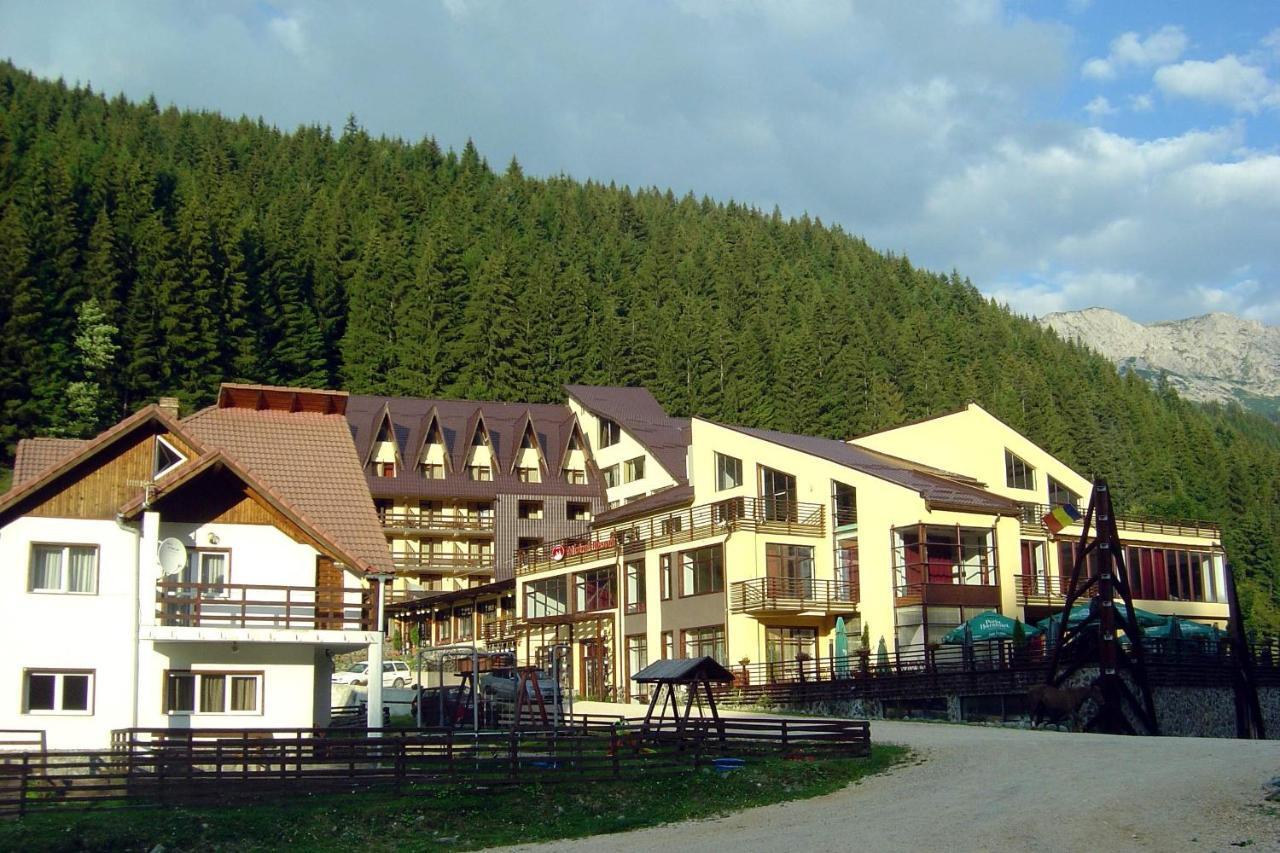 Mistral Resort Moeciu De Sus Zewnętrze zdjęcie